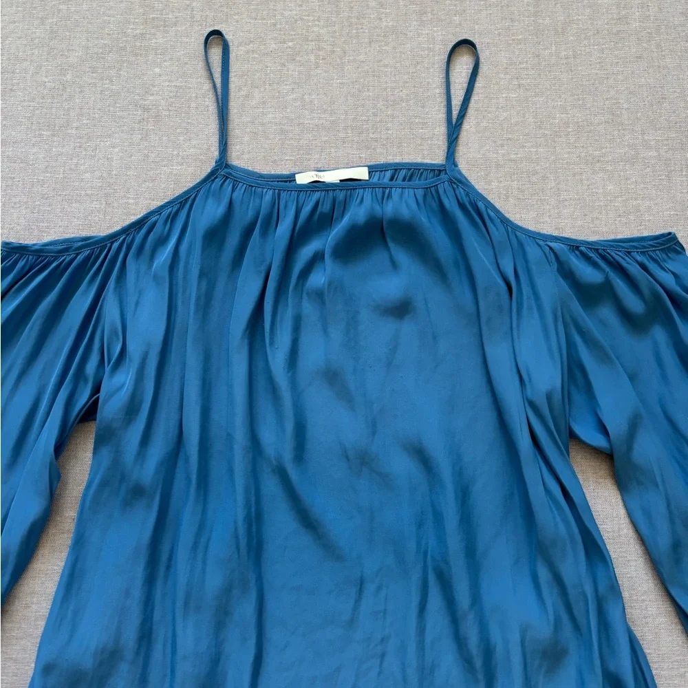 Maje royal blue cold shoulder top. - Picture 8 of 13